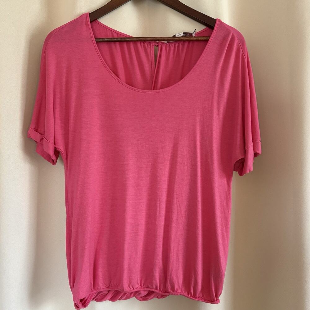 Reiss Women's Medium EI KIANA Short Sleeve Blouse Fuchsia Draped Twist Back